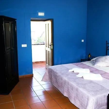 Casa La Orilla Country house *